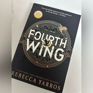 Fourth Wing by Rebecca Yarros (Special Limited Edition)